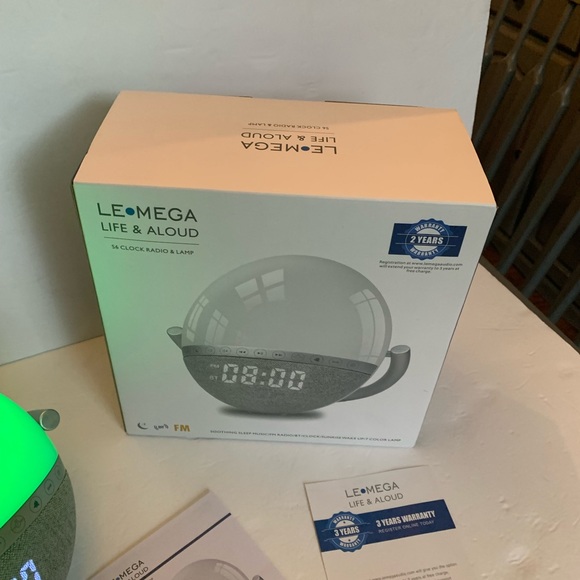 LE Mega Life & Sound Clock Radio & Lamp NWT - Picture 5 of 9